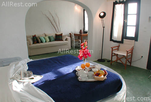 Porto Fira Suites 13